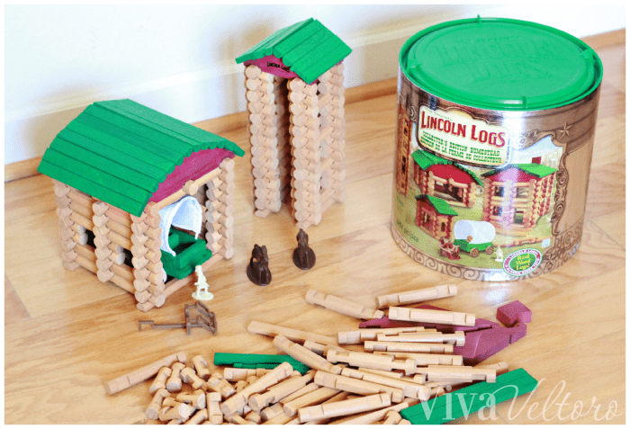 Lincoln Logs