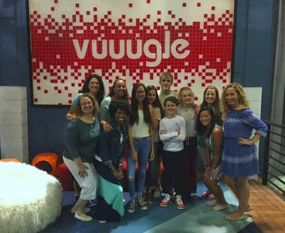 bizaardvark on set