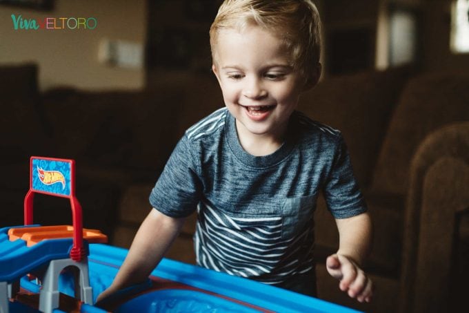 hot wheels play table