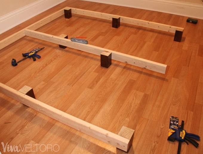 Easy Diy Platform Bed Frame For A King, How To Build A King Size Bed Frame From Wood
