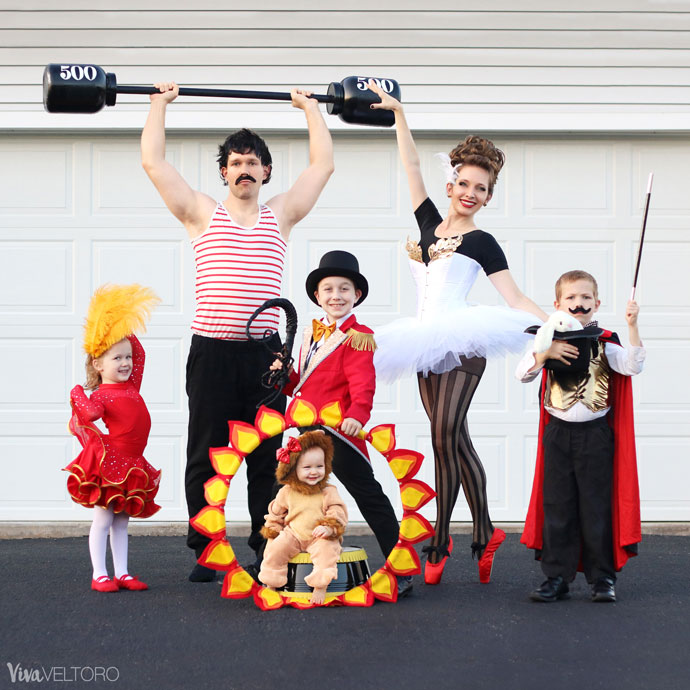 Circus Costume Ideas - DIY Family Halloween Costumes - Viva Veltoro