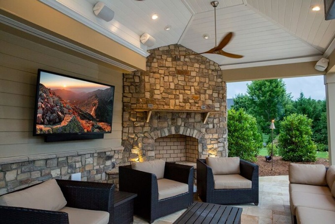 outdoor tv awesome patio