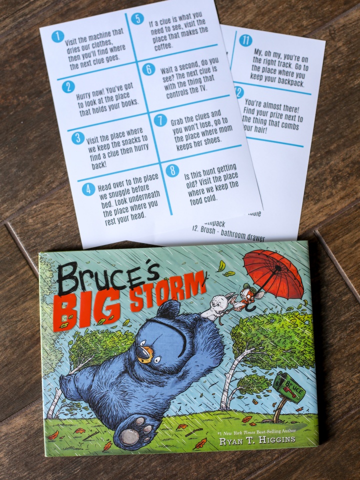 indoor scavenger hunt