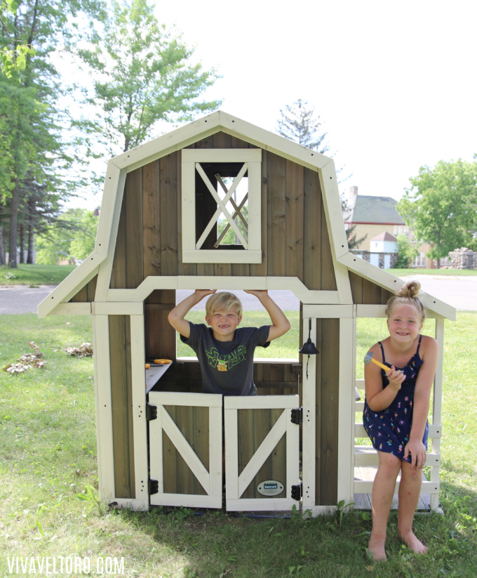 backyard discovery playhouse